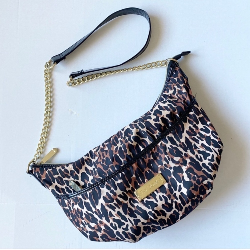 Betsey Johnson Half Moon Shoulder Bag Brown OS - Picture 2 of 9